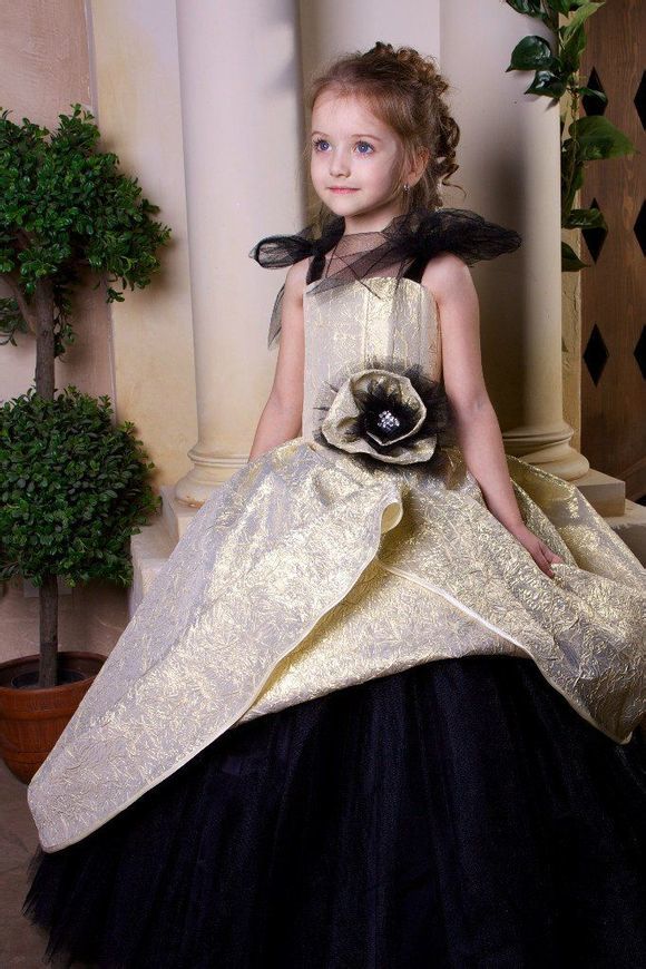 �ݐݷs���^��ç �X�`�j������a�^���{�R(Angelina Kurkina)��|�ÿ�����,���[����l�ܳy�ˣe�],���W���F���ݤB��