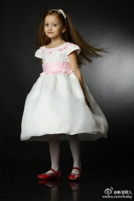 �ݐݷs���^��ç �X�`�j������a�^���{�R(Angelina Kurkina)��|�ÿ�����,���[����l�ܳy�ˣe�],���W���F���ݤB��