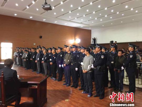 �s��ä�K�ߓl���{���s�o�����E�h���ꔹ�j��