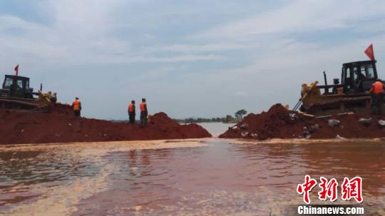 6��24��12��04�ޕo�w�����p�J�Ъe�����M�A����K�����s��ݣY�g����