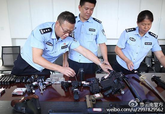 �������h�����^�j����Lè