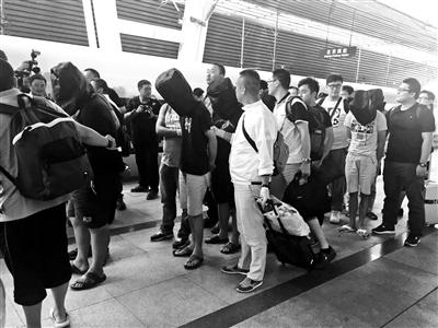 L֡NxzEy ˓N200 L֡NxzEy ˓N200