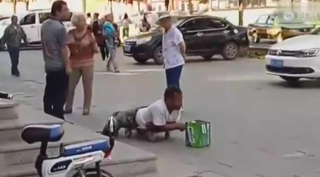 �˥͔W��h�s�M�� �@��ᤢ�x���ꥫ���j�o����