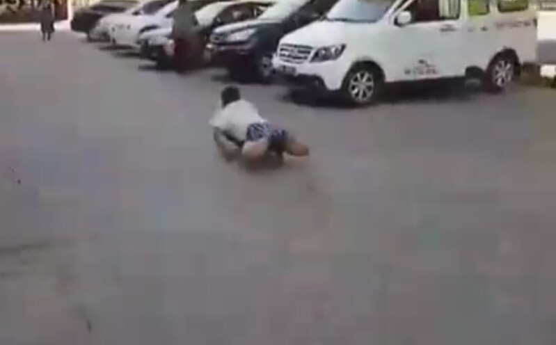 �˥͔W��h�s�M�� �@��ᤢ�x���ꥫ���j�o����