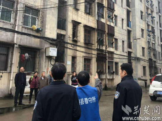 19�В�\���ٷ|�J�������n���Ҕ����ֳ���¡�