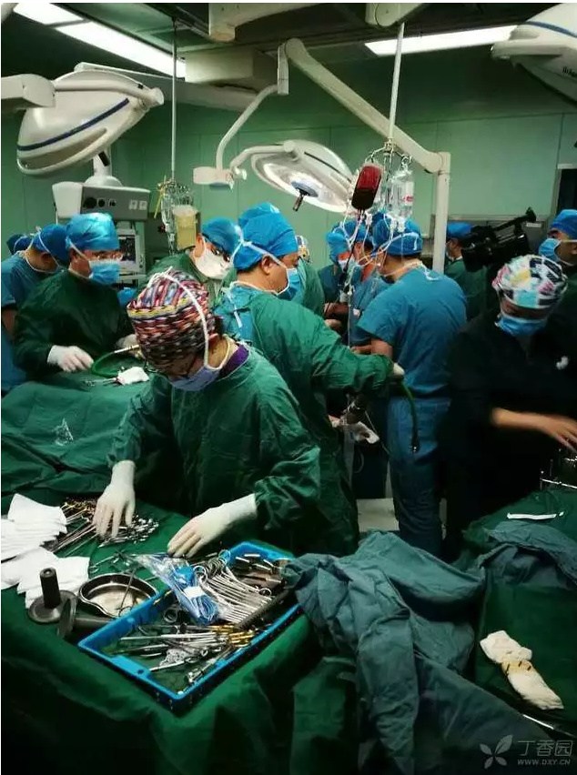 ���w���������9�ЭP�߯ï}�Q