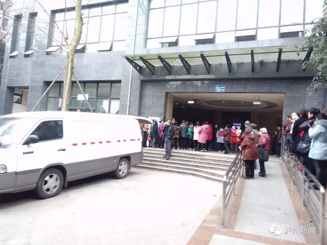 ���ì��������������}�E�j�|�P���� �������