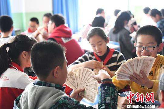 �^�b��\�}�����~��F�l�L���򡲱q���ܧ��~