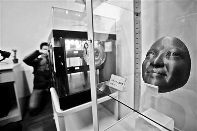 �θ}���h�����W3D����دyַ�k���10���Ȥ����K