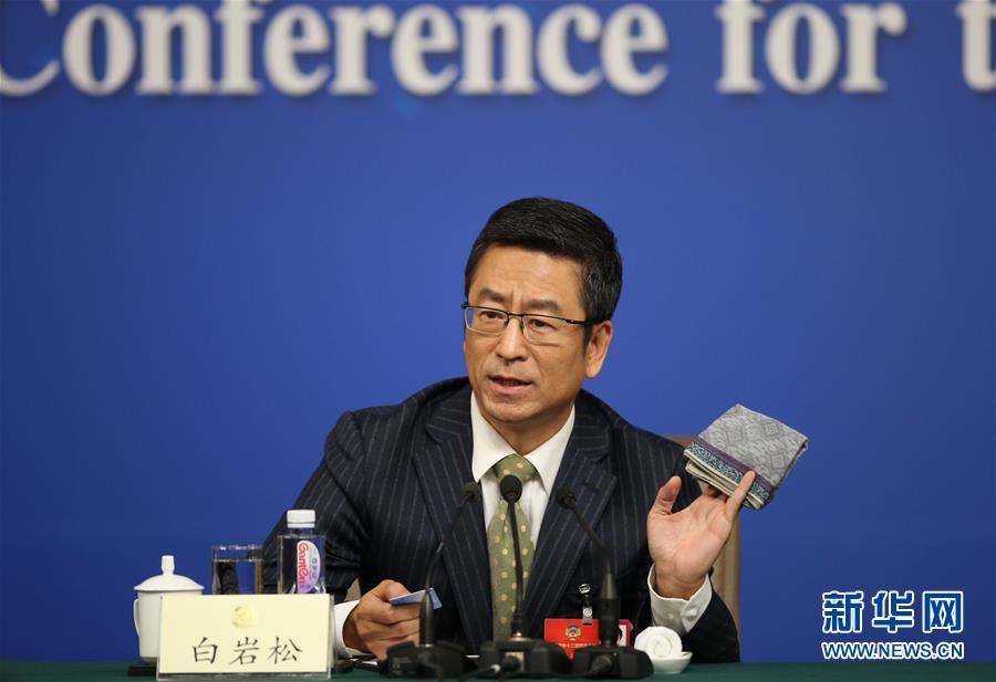 �����|����12���{�ܩe�z�ëp�g��i���@�ͺA�O�E