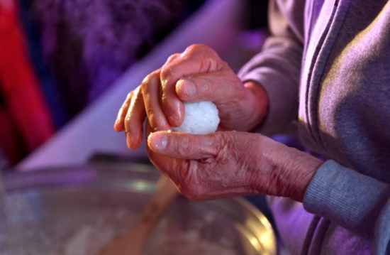 �p��50�e�Y�ȤB�����ӥգg�r,�\�hä�����Ҕ@.