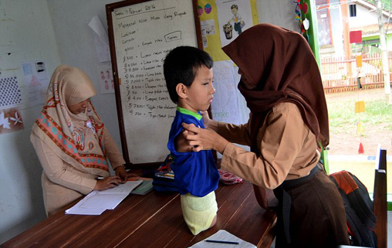 �ʕ[�q�I���D