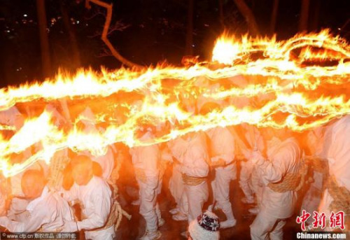 ���ťʐ�W��