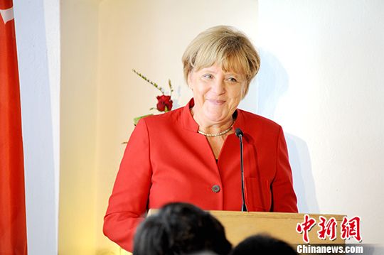 ���ť�:�Kä��~�q���k��<a target='_blank'  data-cke-saved-href='http://103.249.53.35/gate/big5/www.chinanews.com/' href='http://103.249.53.35/gate/big5/www.chinanews.com/'><p  align=