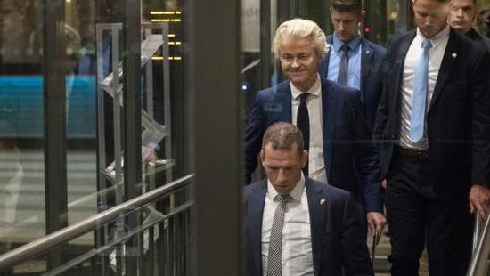 �ؔH�ȤB2017�e3��15���Ÿ�^���\����K�n�LŸ�^�H�S�Ӫ����Y�s���n������k�K�j�f�}�Y�|��  �^�Ѥ�ä ��