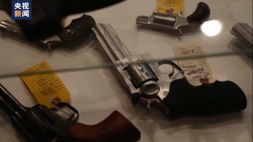 ��ä�Xֳ�������u�� �O�˕j��