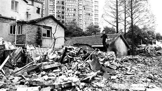 �y�c�Υ���a����ܓ|���� ����K��x�����~��