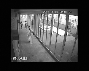 �e����r�A������������