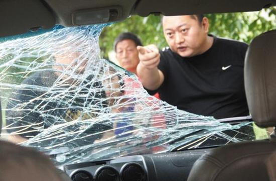 ���h�îç����o�b�}��ֳ��3���A�Õj(��)