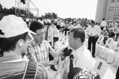 �îy������ݣ��w���r��