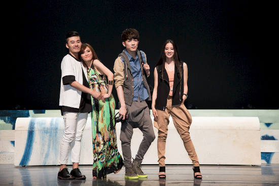 ���w����_�K�ѤѺٔ��Lħ�����M �P�����h�M(��)