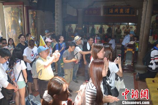 �哥��^�c����t�L�|�H�u�����]޼�q���H����