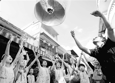 ��ѣ~�K�R���W