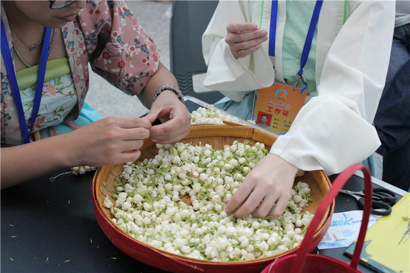 �ӺصL�� ���w�y�e�N�����ʖE���y��