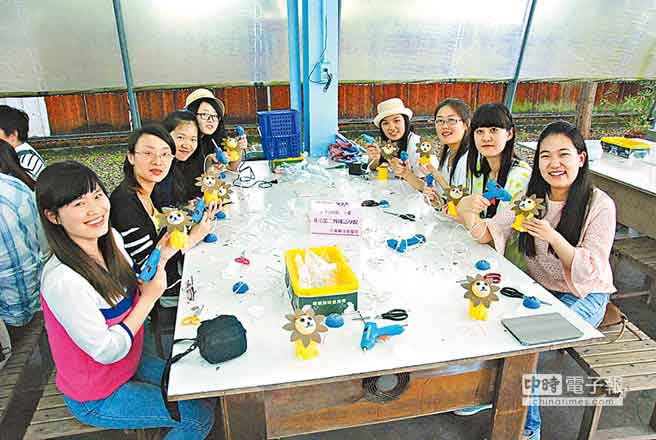 ���J�I��\�ͥ������e���i�� ���������������J