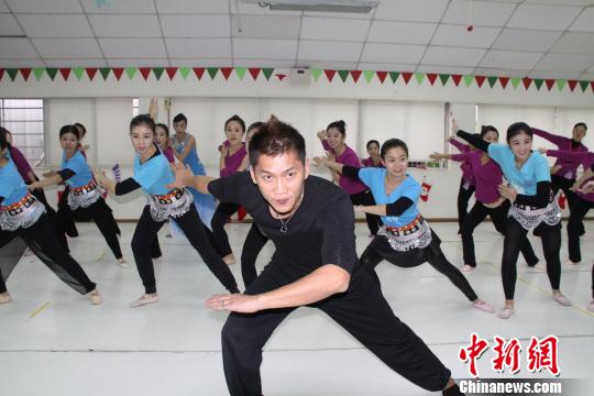 �����������B�R�C��y�������夤�ԼZ