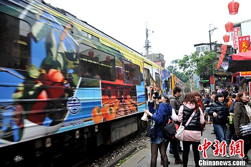 ���W�e�X��Ͳ�d��G���������ߓ� ���J����{�O