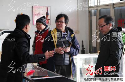 ���W�K���J�M��L�f�ب��ġL�U�������e�h�}��