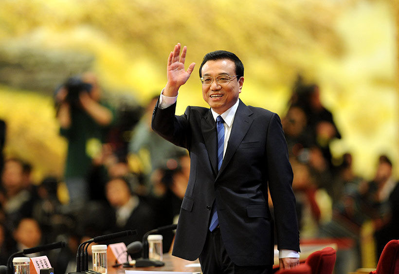 �����j��~����M�����򩷹L��