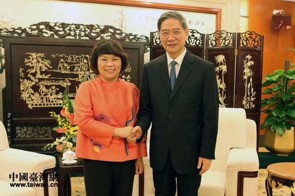 �i���C�|���W���Ȑ�Ф�Y�R