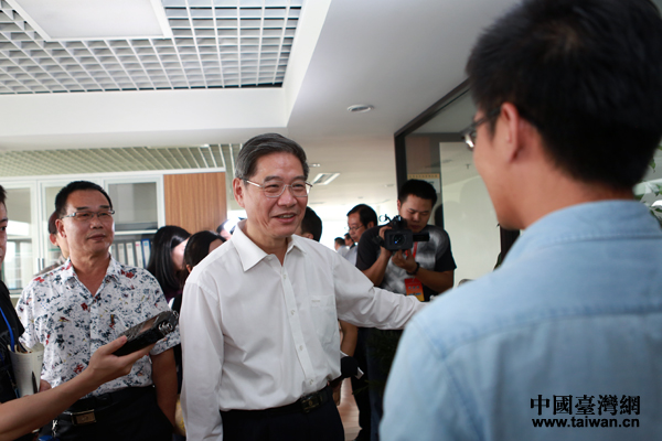 �i���C�m�ޥ������W�y�e�����Ƴ������y�e����