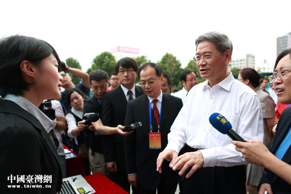 �i���C�m�ޥ������W�y�e�����Ƴ������y�e����