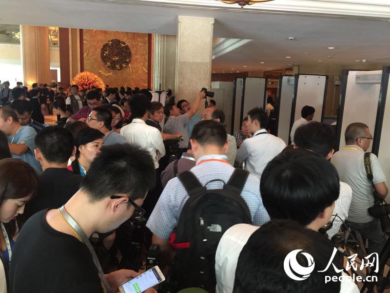 �L���J�|������ؤ�3�����o �~�k�D�ٔ^�����ʐ��G5�H