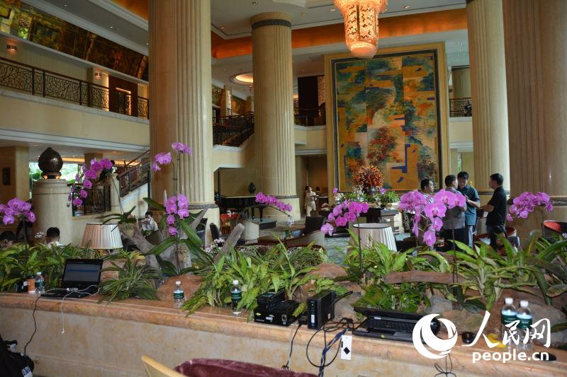 ���ĴC�y���J�L���J�|�� �����I�q���ʐ��G5�H