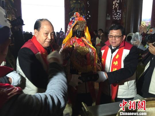 �L�Z���|�H���E�q���P ���w��������B������