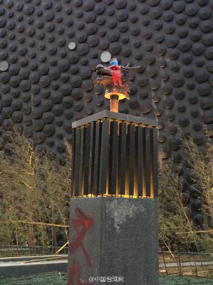 �~����y�ծ�