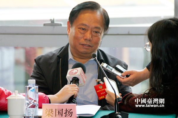 �����hä�{�ܩe�z�Gä�ݾX���~�k���