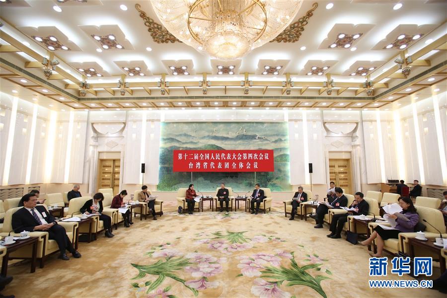 ���W���r����