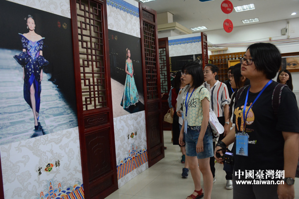 �h�y���sè�J��