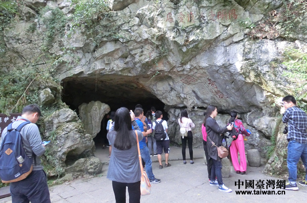 ��_�\���H�F�s������ �I�C�~�k�I�V��y�|�L�]�o���á����I