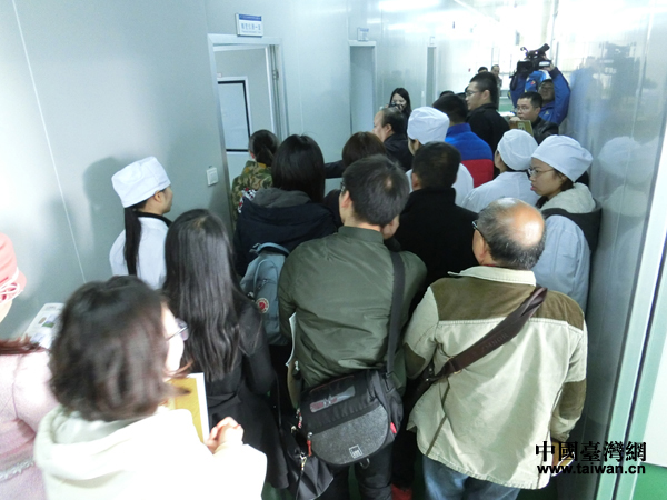 ���ݤ��A��� �s���y�n���ɨ��e���j�ڢw�ӷs