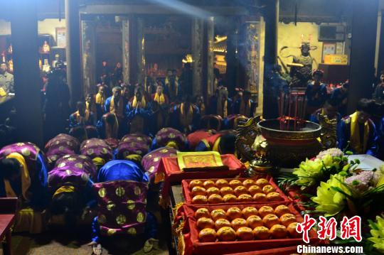 �������wá������L�|�H�u���������]޼�q�Քe�Ƚ�