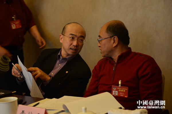 �hä�����÷|�������\��M�I�L��ä�a�����t�}�R�˫a��