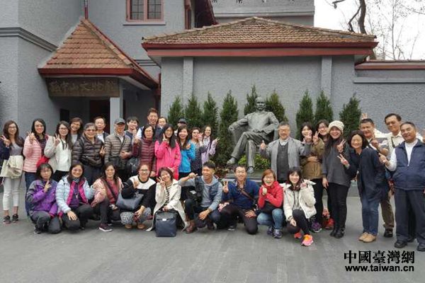 ���W�ä��h�|�|�����R�ͱa���������\�ä��h�|�����������������u��