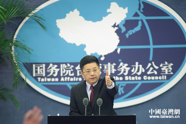 ä��֬騥�˽J�ߕd