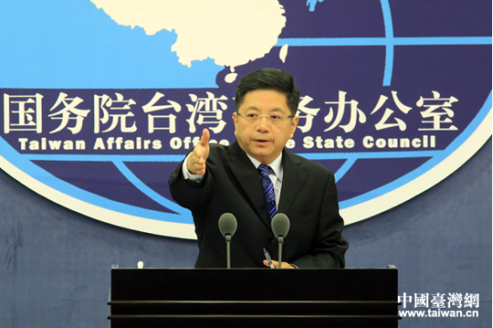 ä��֬騥�˽J�ߕd